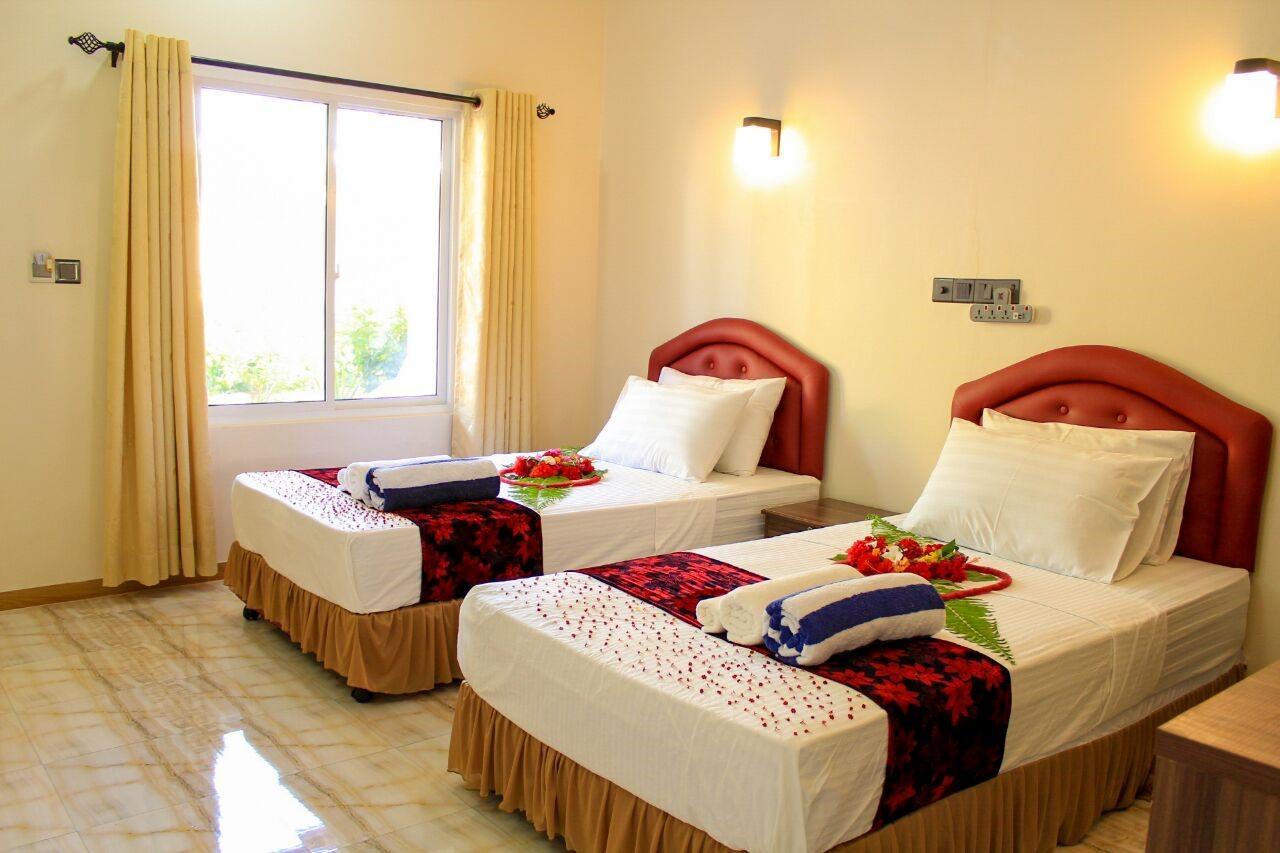 Evila Inn - Thoddoo Exterior photo